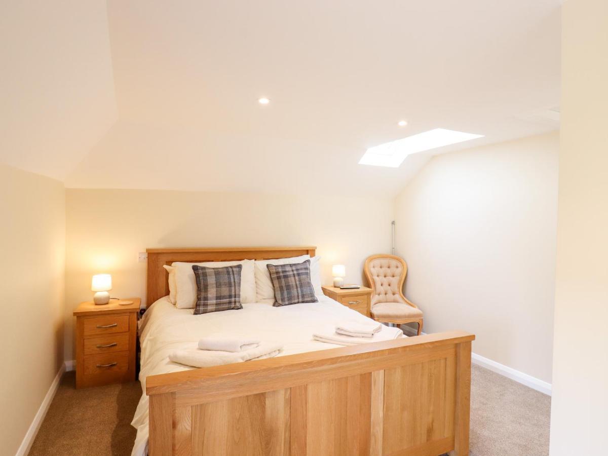 The Cart Lodge Halstead  Bagian luar foto